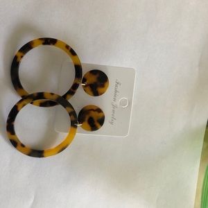 Plastic hoop dangle earrings